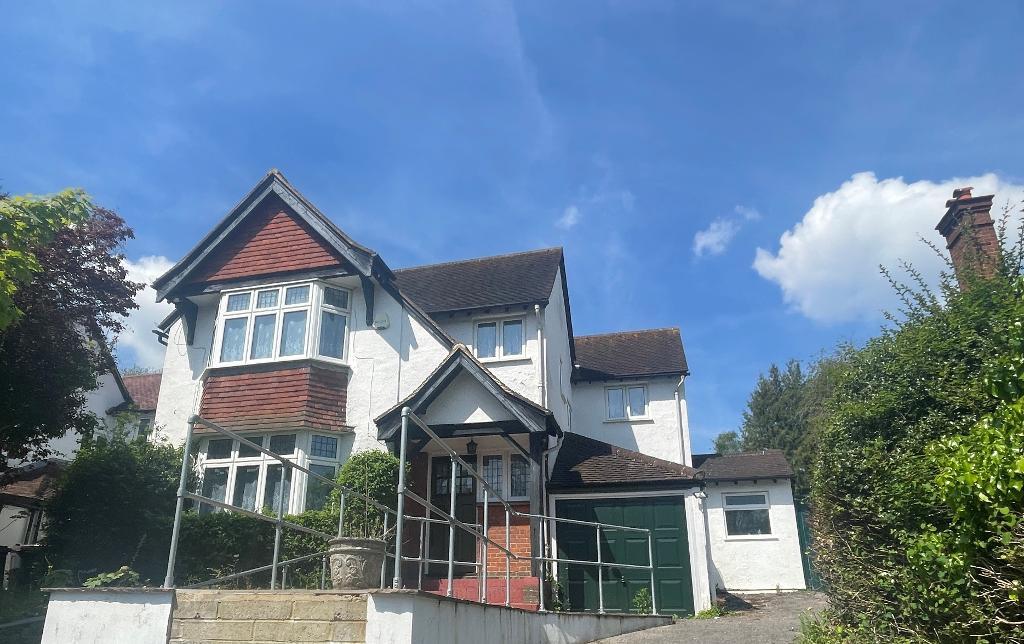 Woodcote Valley Road, Purley, CR8 3BD