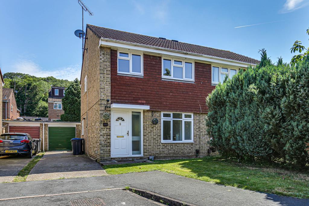 Goldfinch Road, Selsdon, South Croydon, Surrey, CR2 8SS