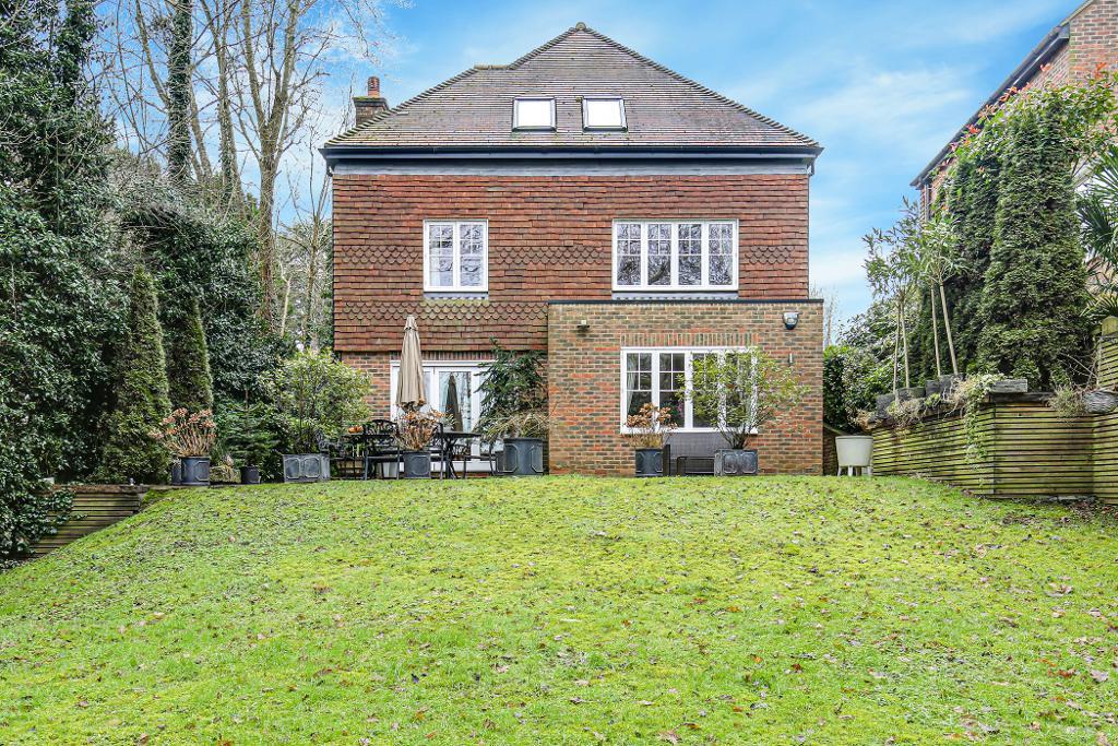 The Copse, Off Farleigh Road, Warlingham, Surrey, CR6 9ER