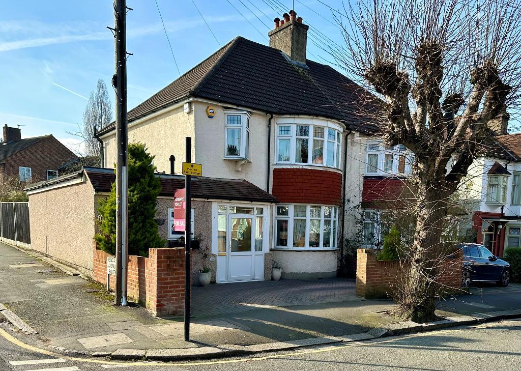 Purley Oaks Road, Sanderstead, Surrey, CR2 0NP