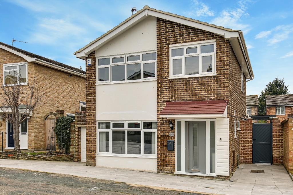 Lichfield Way, South Croydon, CR2 8SD