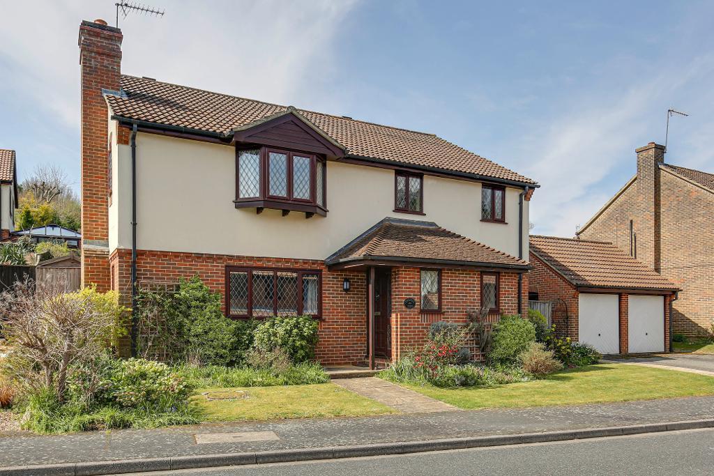 Abercorn Close, South Croydon, CR2 8TG