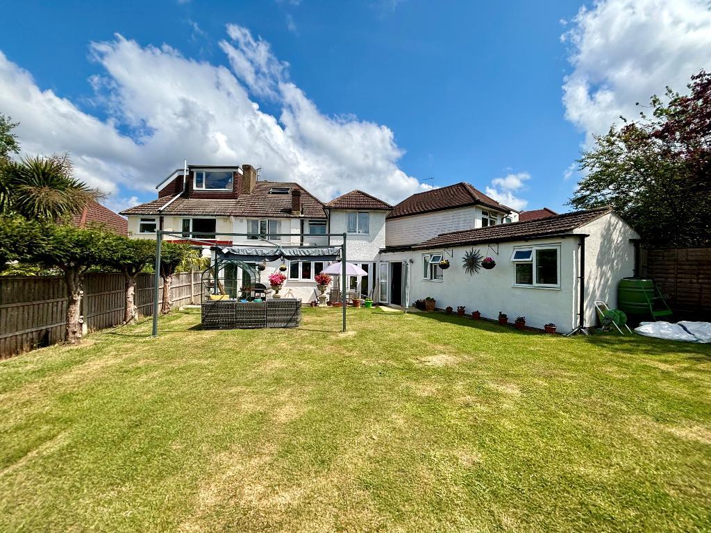 Endsleigh Close, South Croydon, CR2 8RT
