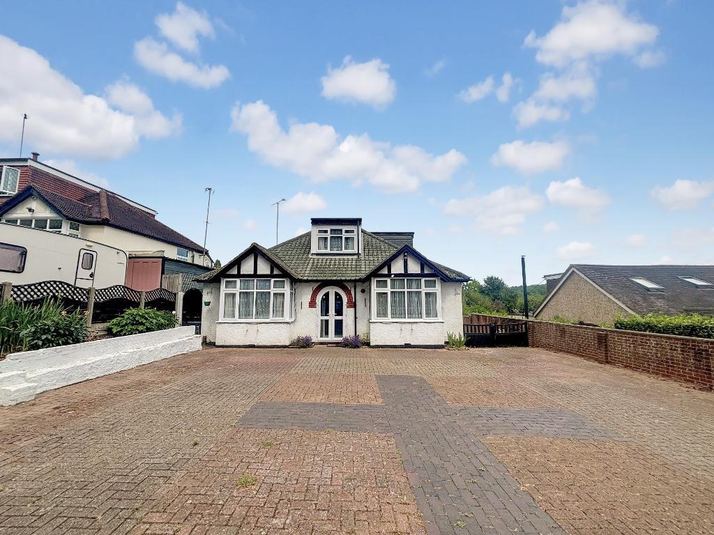 Old Farleigh Road, Selsdon, South Croydon, CR2 8QE