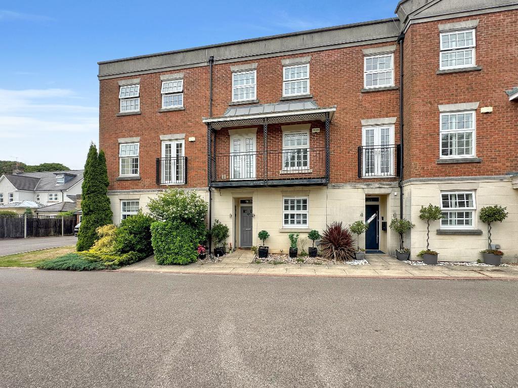 Tower Place, Warlingham, Surrey, CR6 9PW