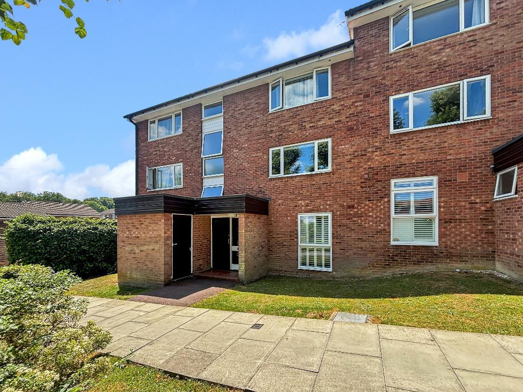 Inglewood, Selsdon, CR0 9LN