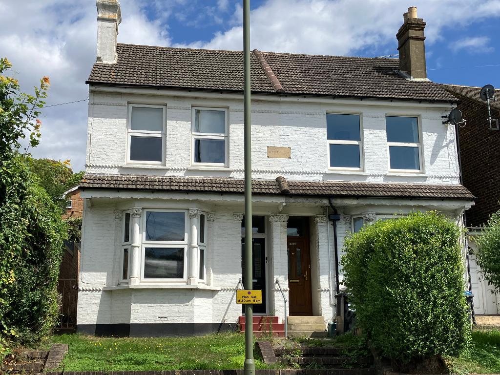 Godstone Road, Whyteleafe, Surrey, CR3 0BD