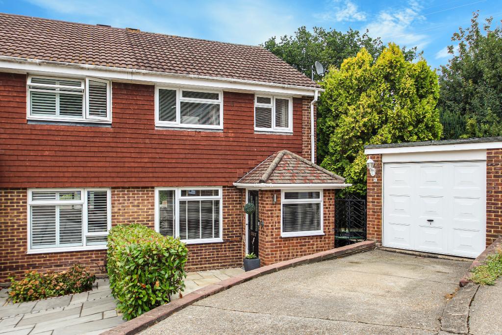 Quail Gardens, Selsdon, South Croydon, CR2 8TF