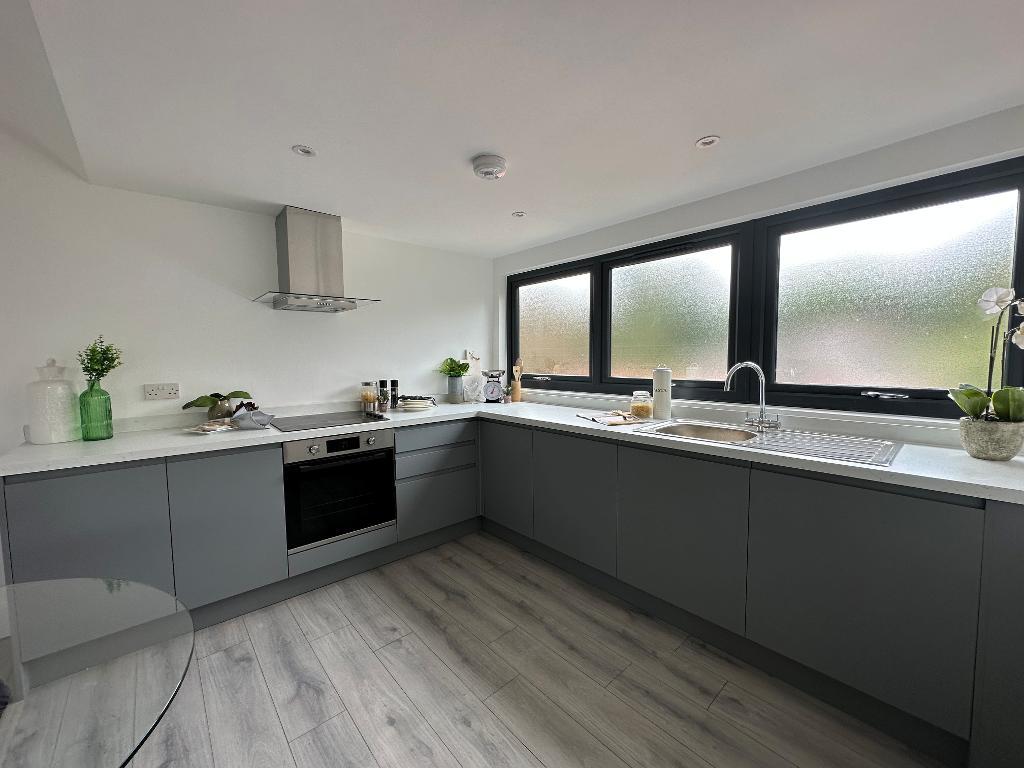 Whyteleafe Hill, Whyteleafe, CR3 0AG