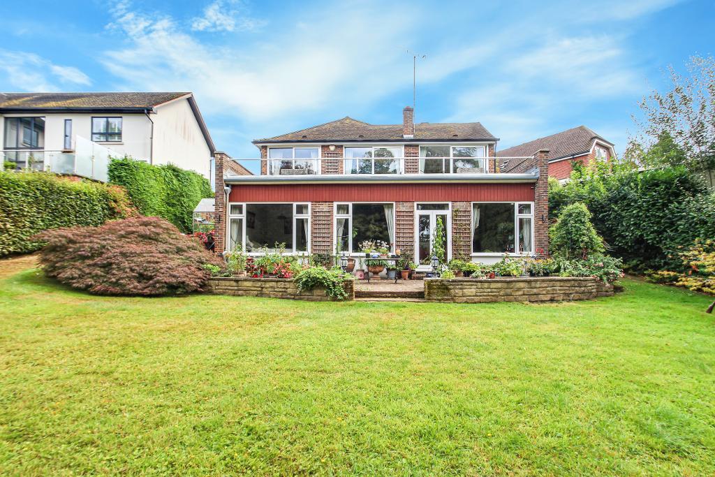 Badgers Lane, Warlingham, CR6 9JX