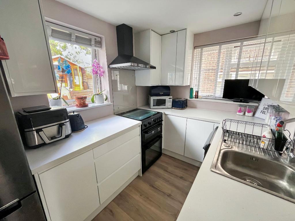 Swallowdale, South Croydon, CR2 8SG