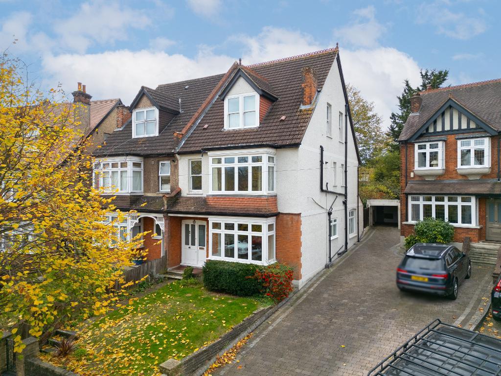 Blenheim Crescent, South Croydon, Surrey, CR2 6BP