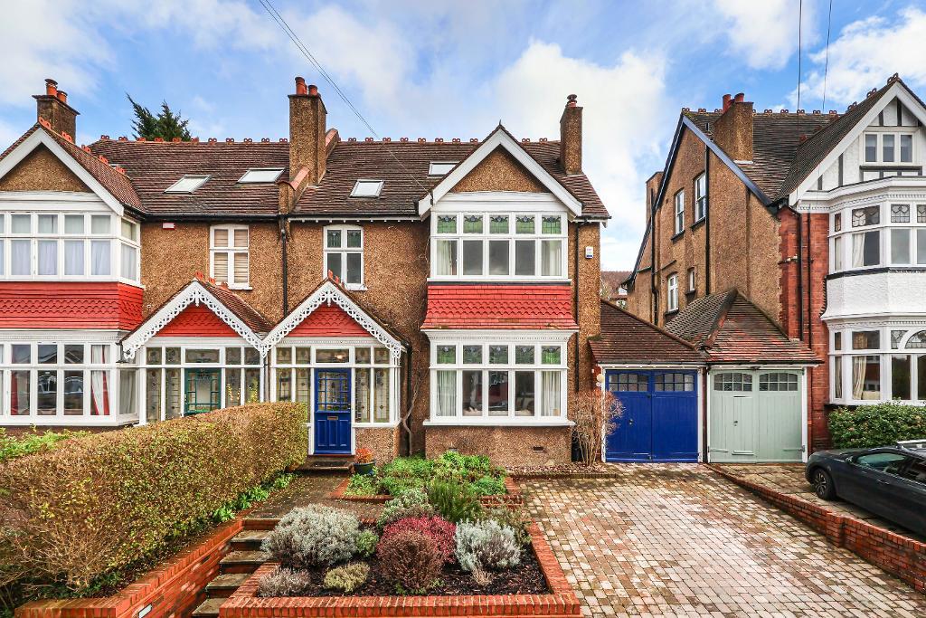 Heathhurst Road, South Croydon, Surrey, CR2 0BA