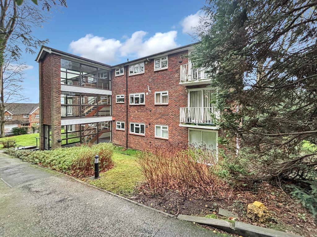 Beech Avenue, Sanderstead, Surrey, CR2 0NL