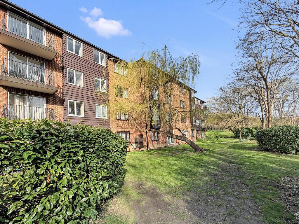 Steep Hill, Croydon, CR0 5QT