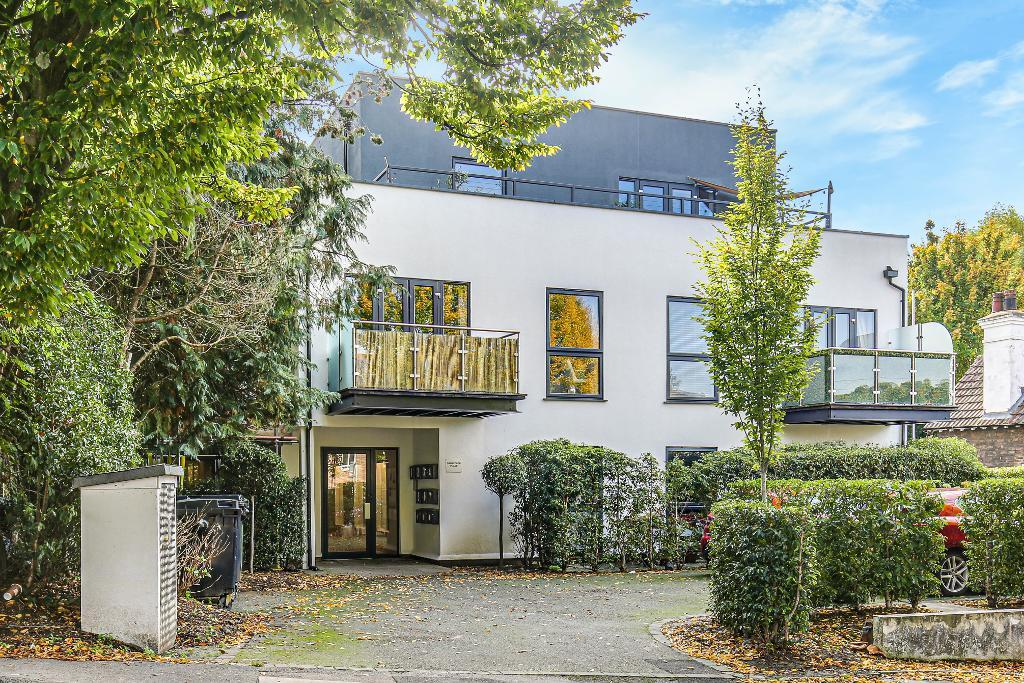 Station Road, Whyteleafe, Surrey, CR3 0EP