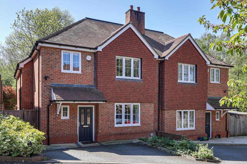 Boxford Close, South Croydon, Surrey, CR2 8SY