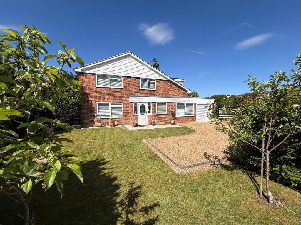 Marston Drive, Warlingham, CR6 9SY