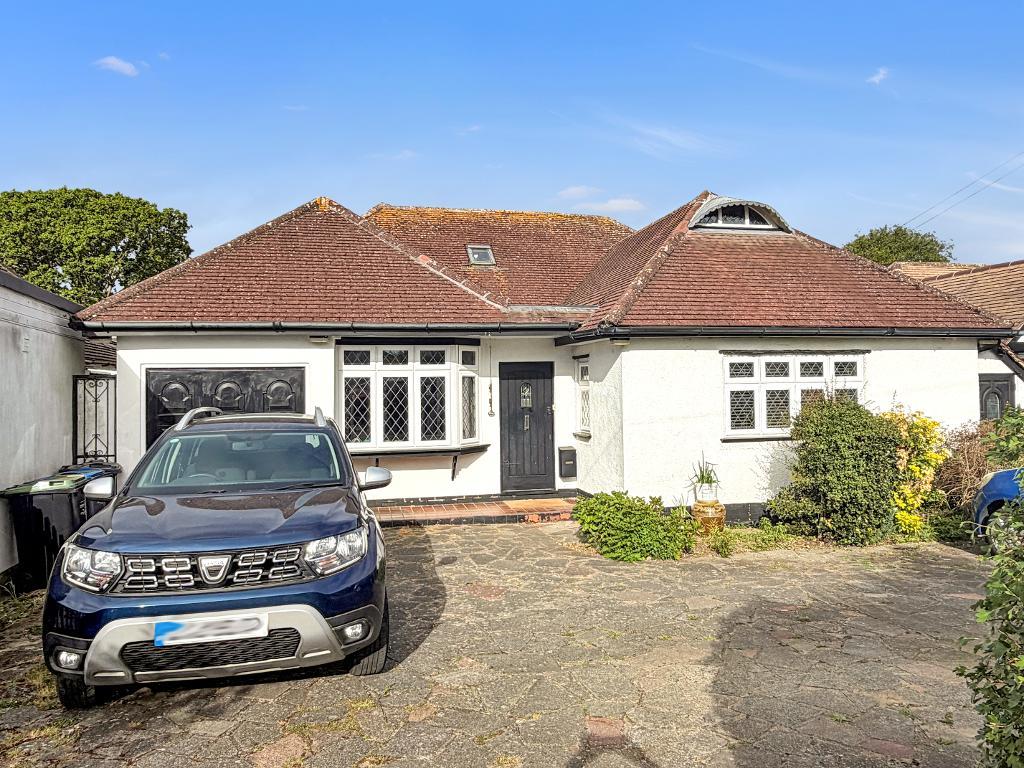 Mitchley View, Sanderstead, Surrey, CR2 9HQ