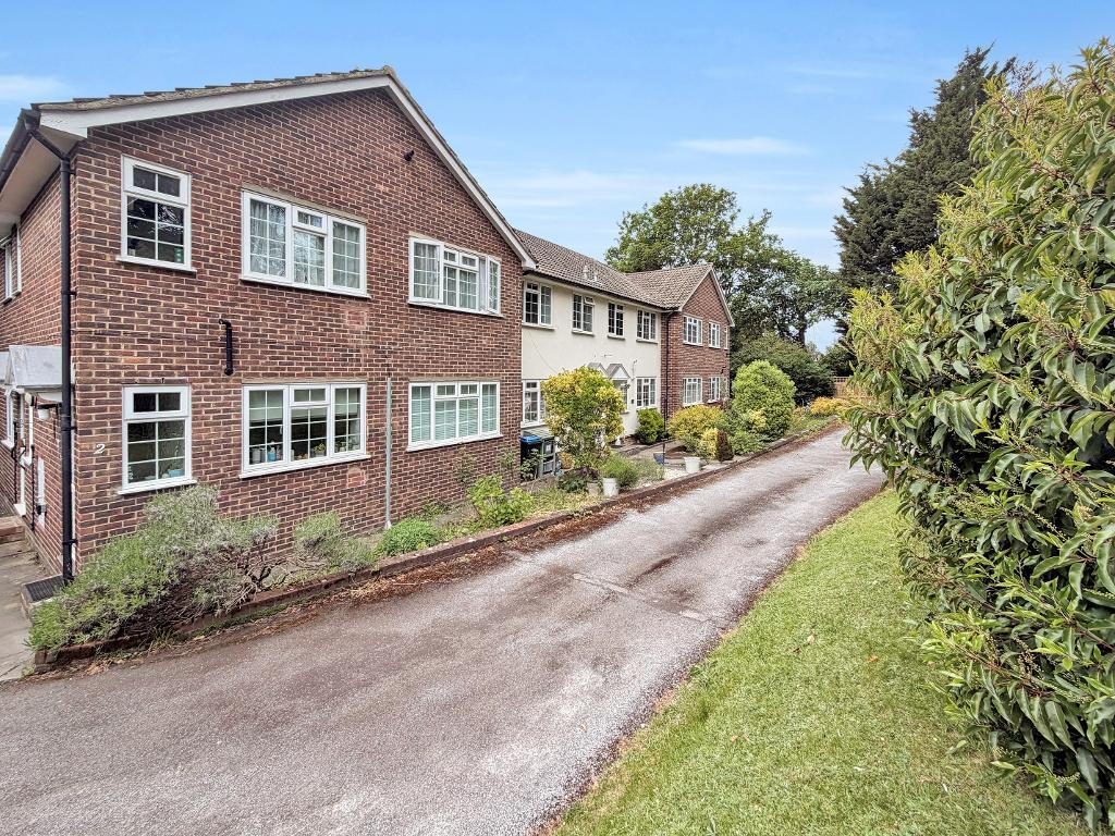 The Hey, Sanderstead Road, Sanderstead, Surrey, CR2 0AJ