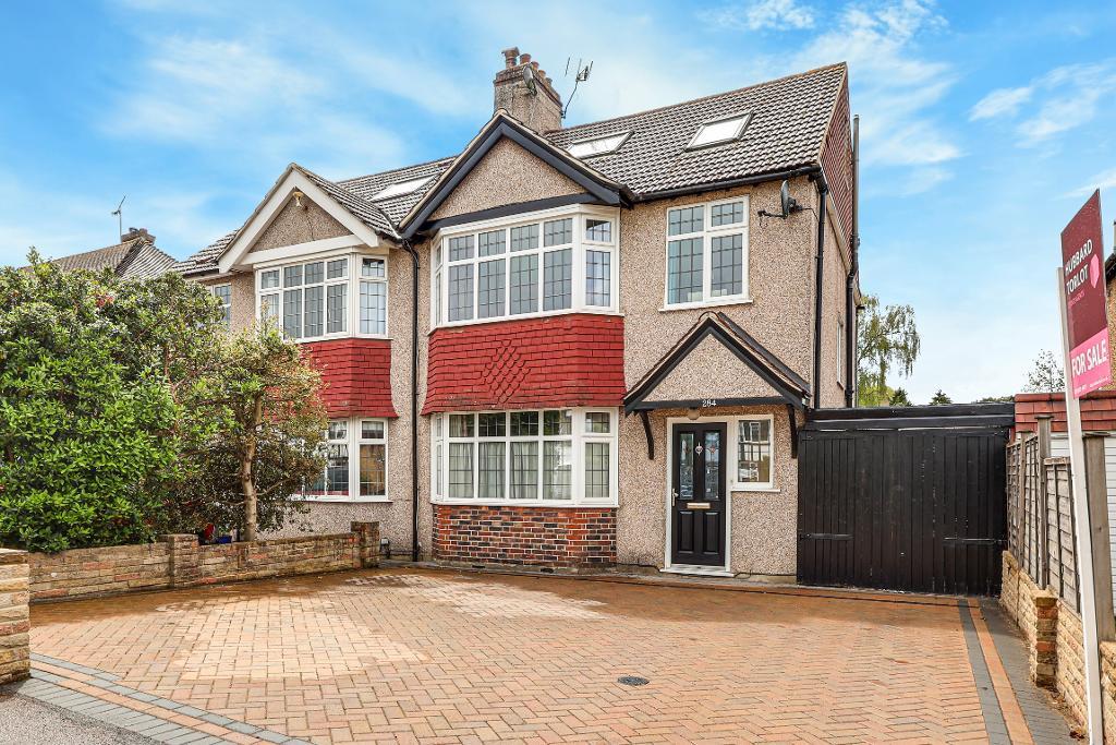 Limpsfield Road, Sanderstead, CR2 9DD