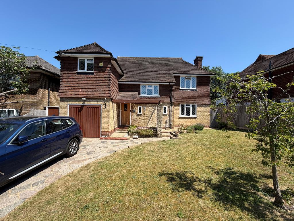 Ewhurst Avenue, Sanderstead, Surrey, CR2 0DG