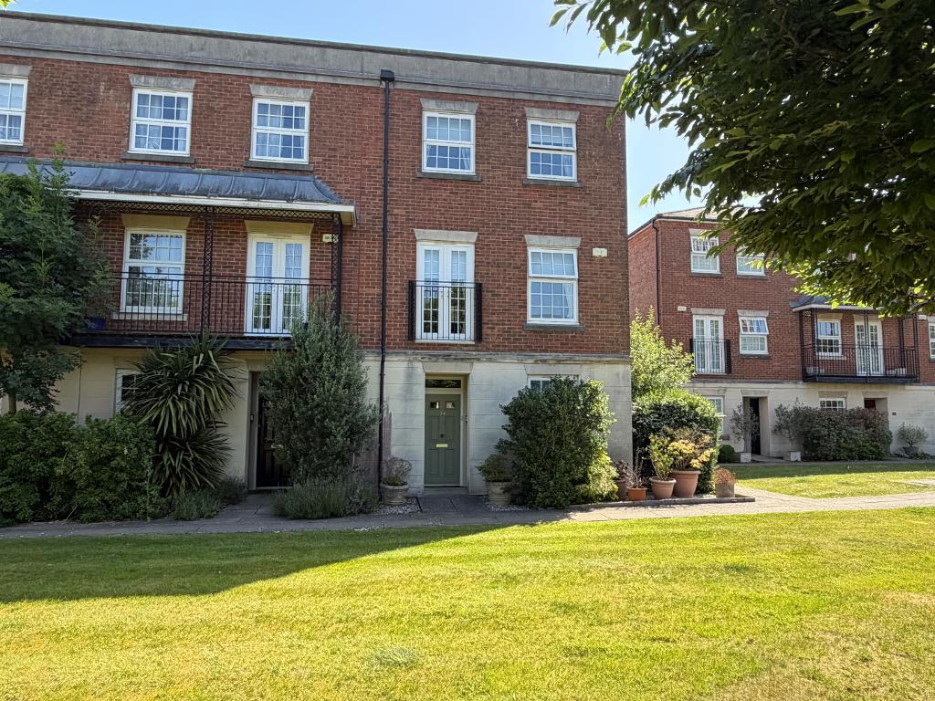 Tower Place, Great Park, Warlingham, Surrey, CR6 9PW