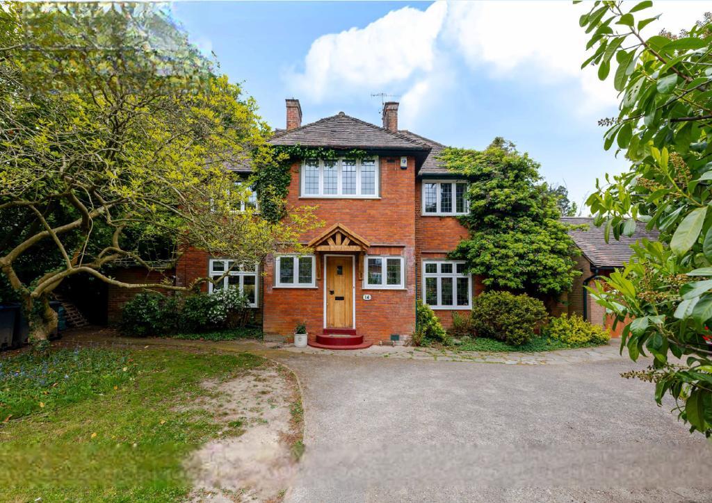 Croham Valley Road, South Croydon, Surrey, CR2 7NA