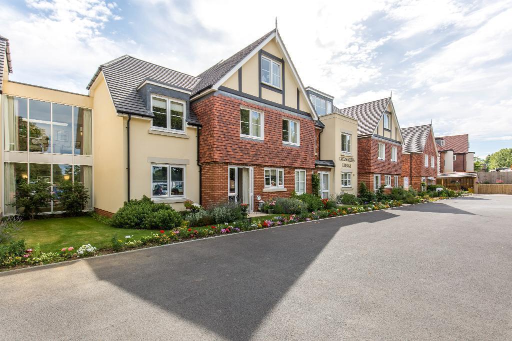 Greenacres Lodge, Limpsfield Road, Warlingham, Surrey, CR6 9FA