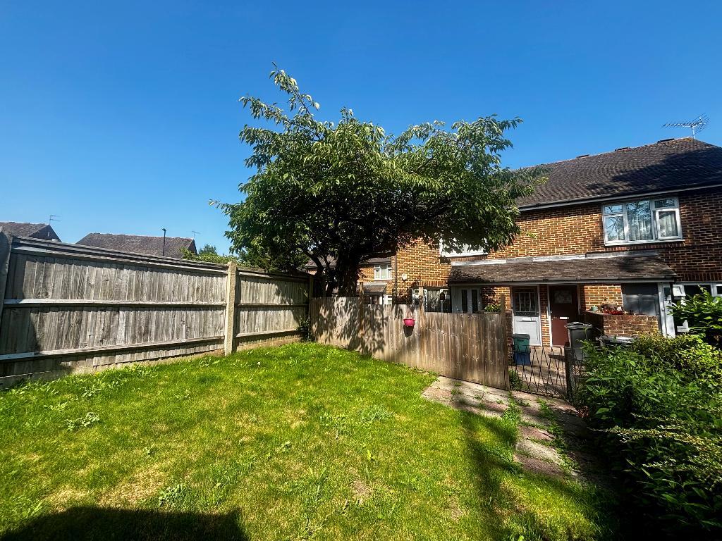 Edgecoombe, South Croydon, CR2 8AA