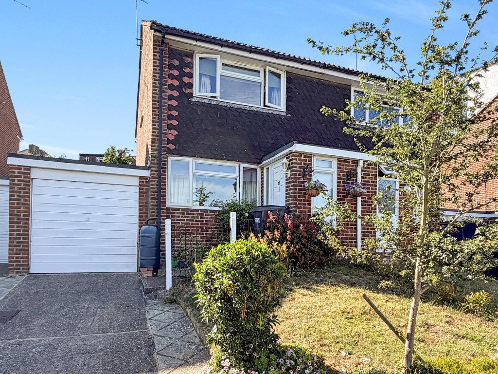 Mallard Road, Selsdon, South Croydon, CR2 8PX