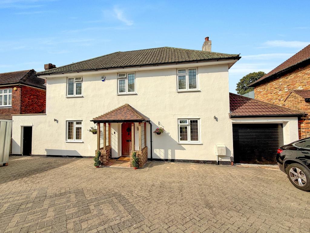 Manor Way, South Croydon, CR2 7BT