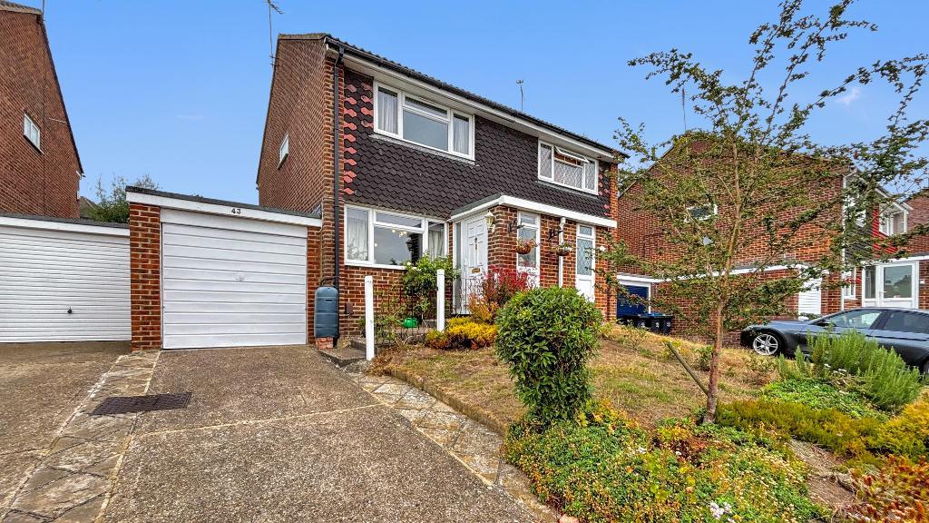 Mallard Road, Selsdon, South Croydon, CR2 8PX