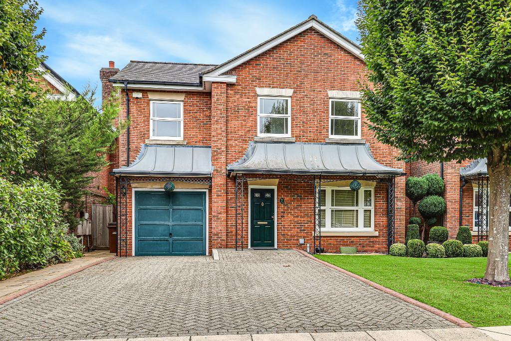 Tower Place, Warlingham, Surrey, CR6 9PW