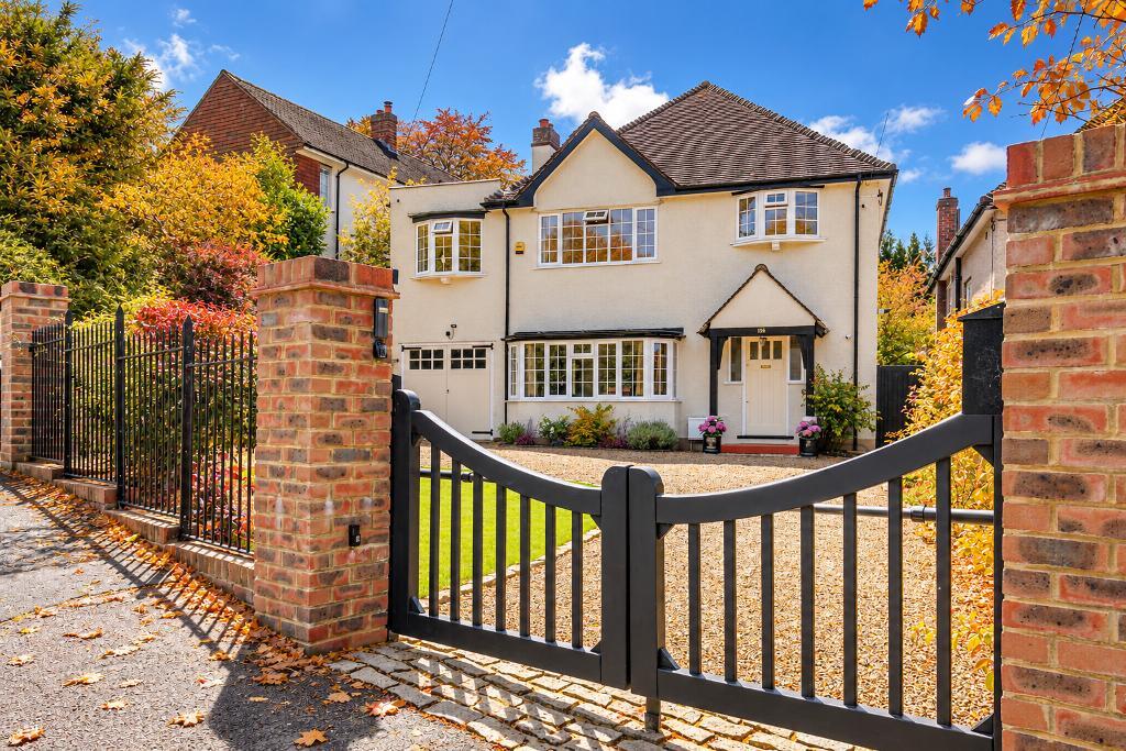 Purley Oaks Road, Sanderstead, Surrey, CR2 0NS